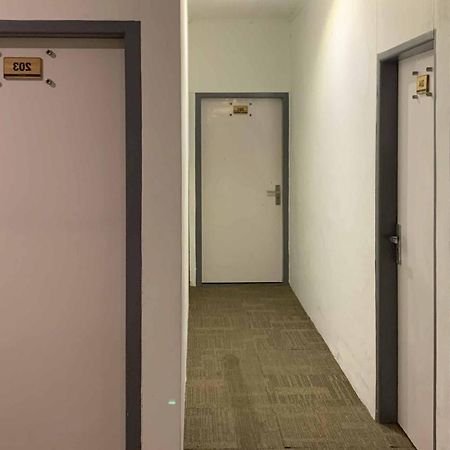 Hotel Ananda Syariah Redpartner Bukittinggi Eksteriør bilde